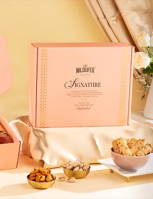 Cafe Niloufer Signature Box